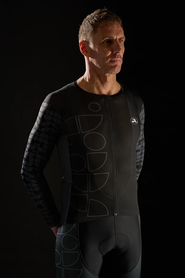 Black Long Sleeved Cycling Jersey 1